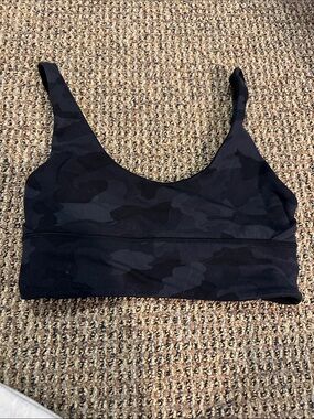 Lululemon reversible black and camo align bra
